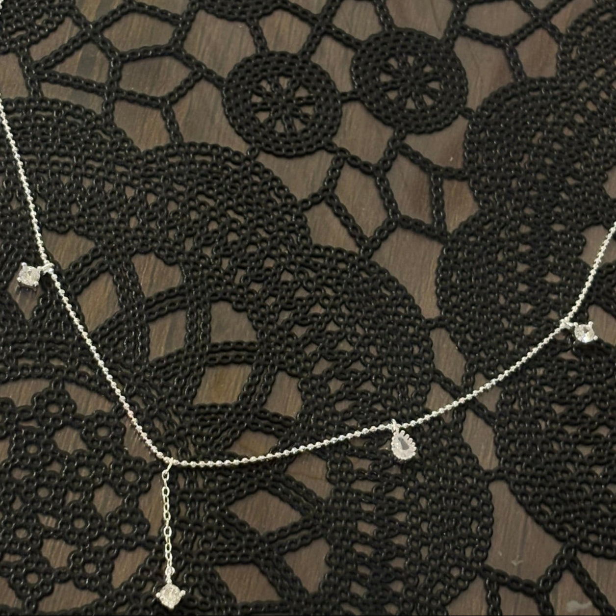 Collier Lyra