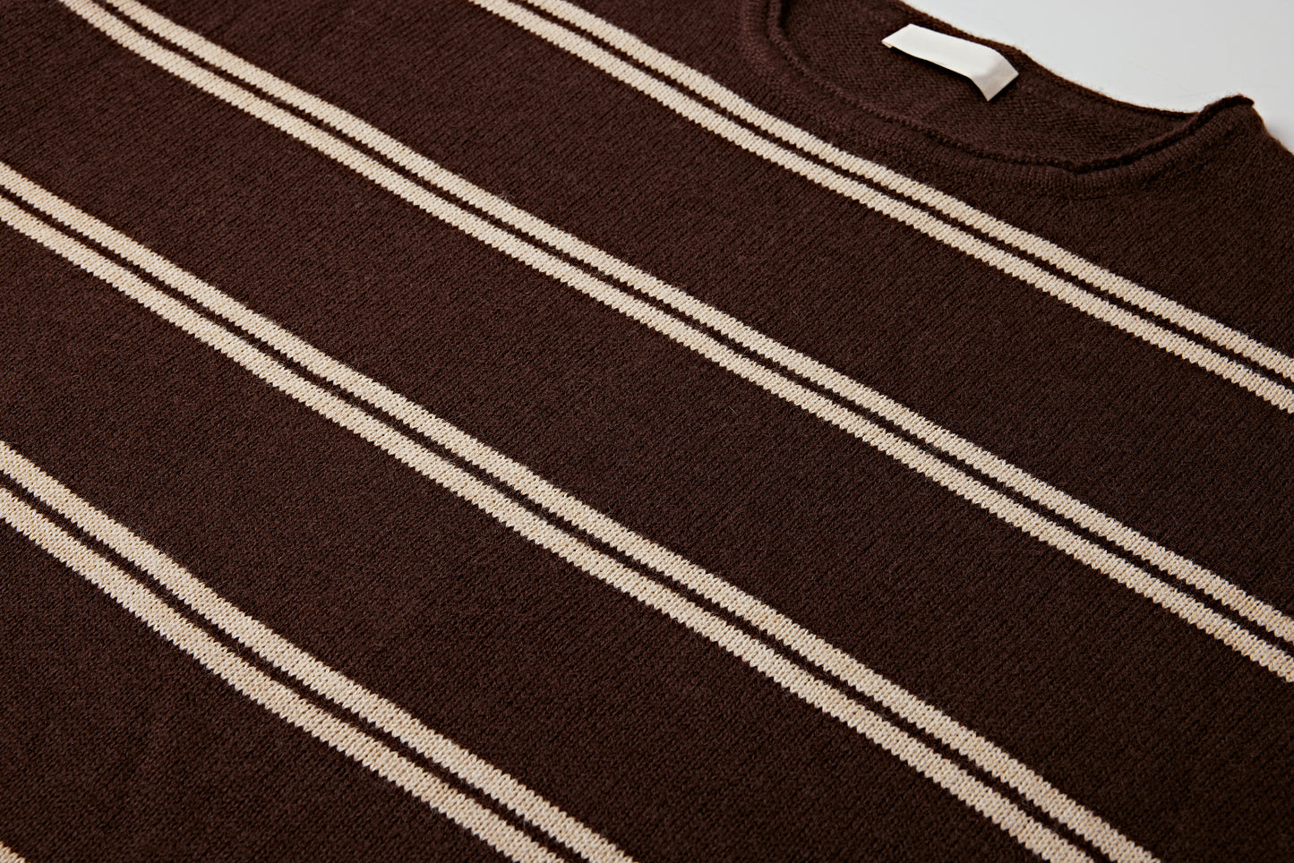 wool loose-fitting knitwear
